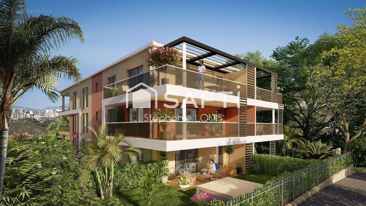 Appartement 83 m² à Saint-Raphael  - photo 2