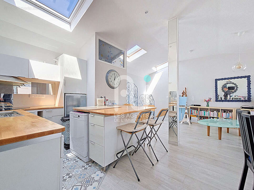 Maison à ASNIERES-SUR-SEINE