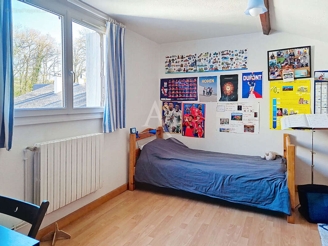 Maison à SAINT-BARTHELEMY-D'ANJOU