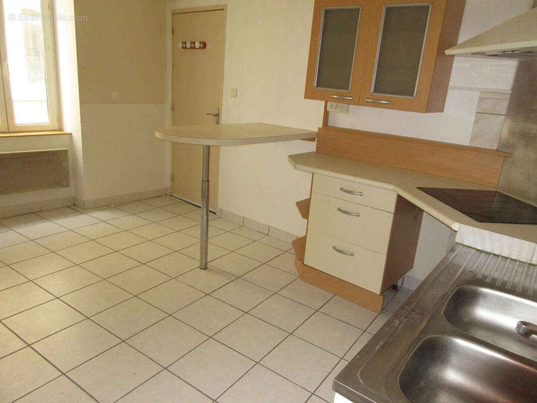 Vente immeuble de rapport defiscalisation centre ville montlucon - photo 10