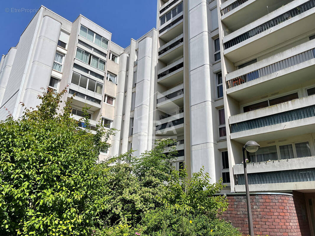 Appartement à MAISONS-ALFORT