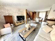 Maison à CLAYE-SOUILLY