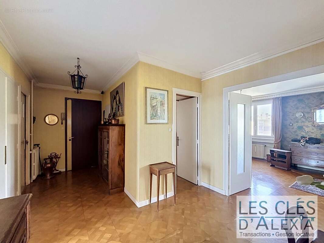 Appartement à VILLEURBANNE