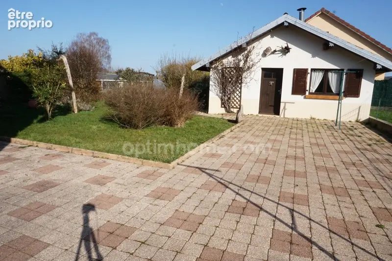 Maison de 155 m² à vendre en excellent état, 4 chambres, 6 pièces et spacieux garage - photo 22