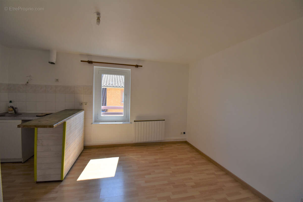 Appartement à VILLARS-LES-DOMBES