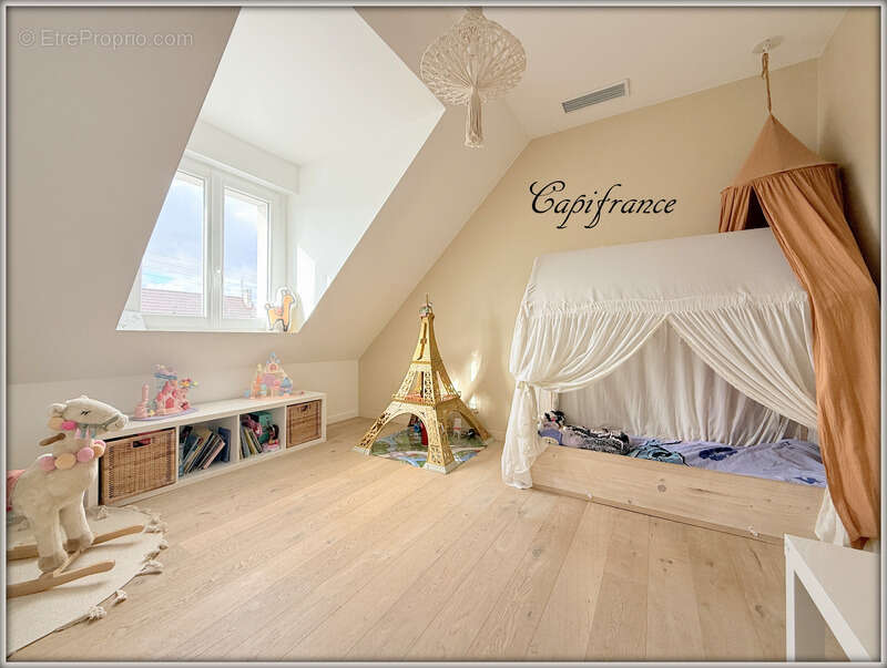 Maison à AULNAY-SOUS-BOIS