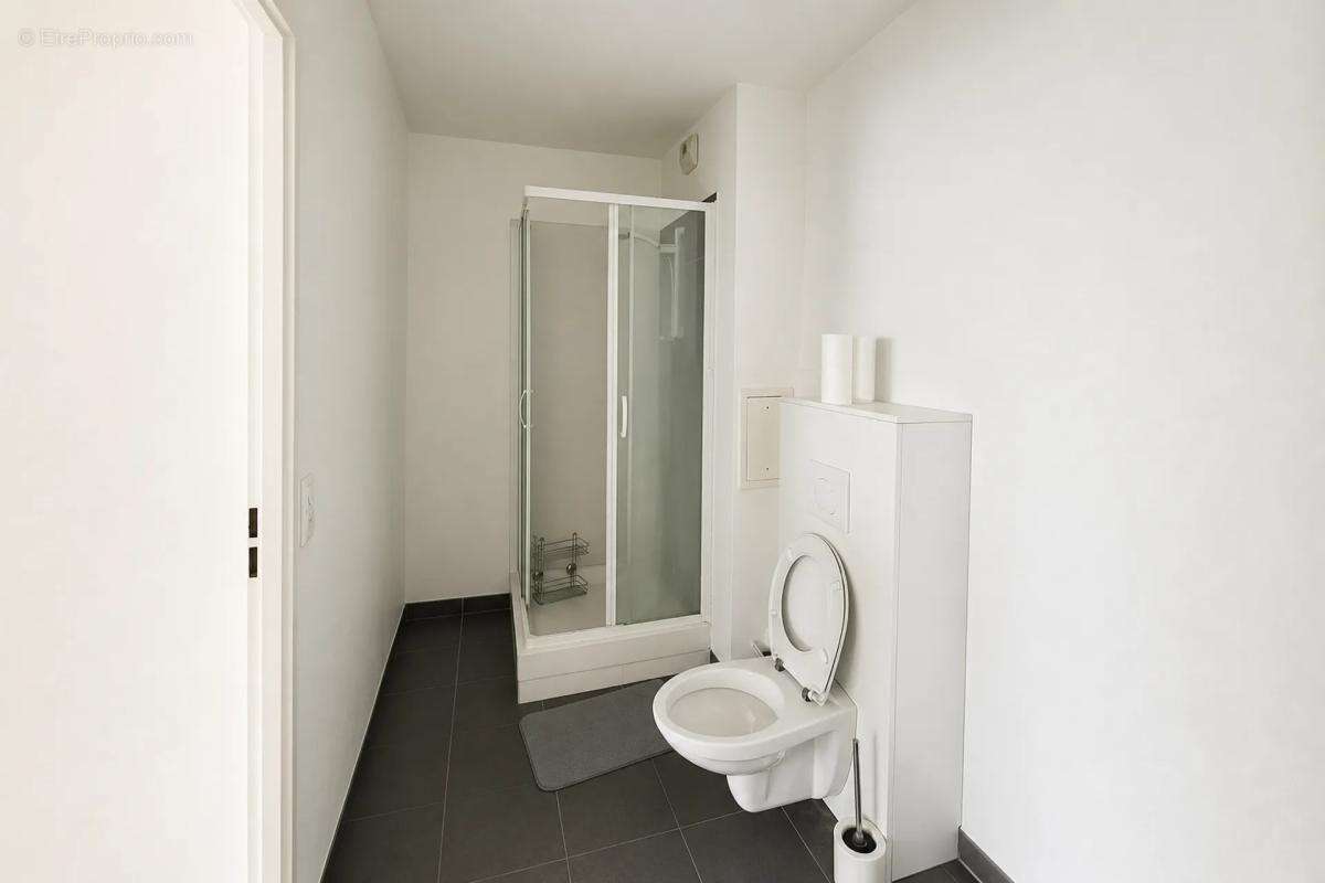 Appartement à NANTERRE