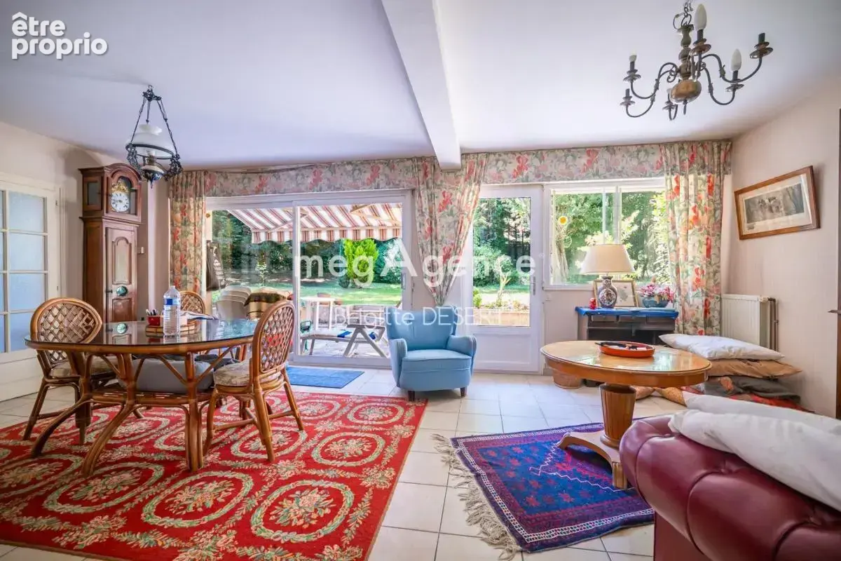 Maison de Maître à rénover sur 10 hectares boisés - photo 4
