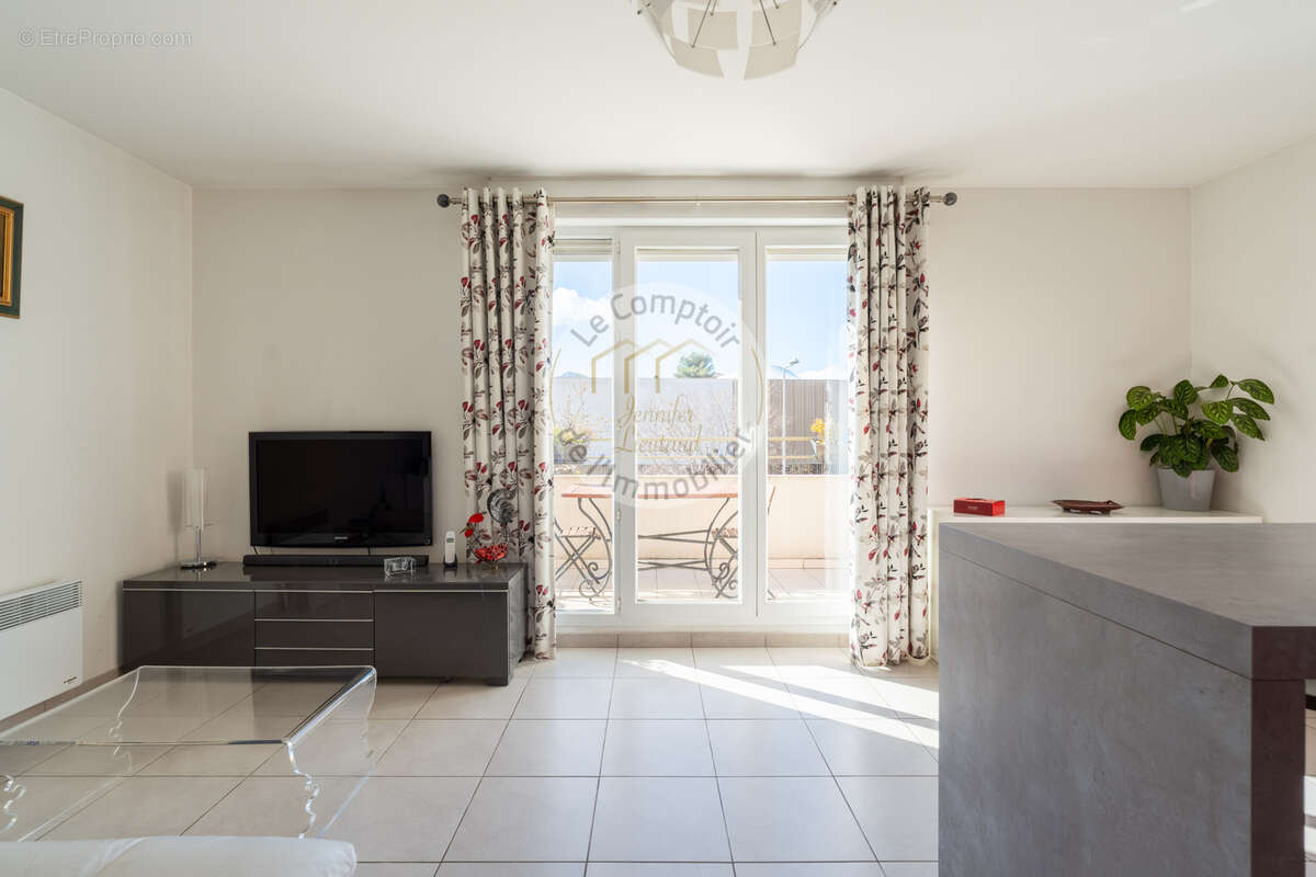 Appartement à MARSEILLE-9E