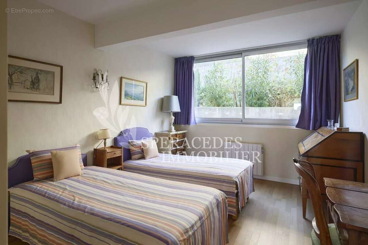 Appartement à LE CANNET