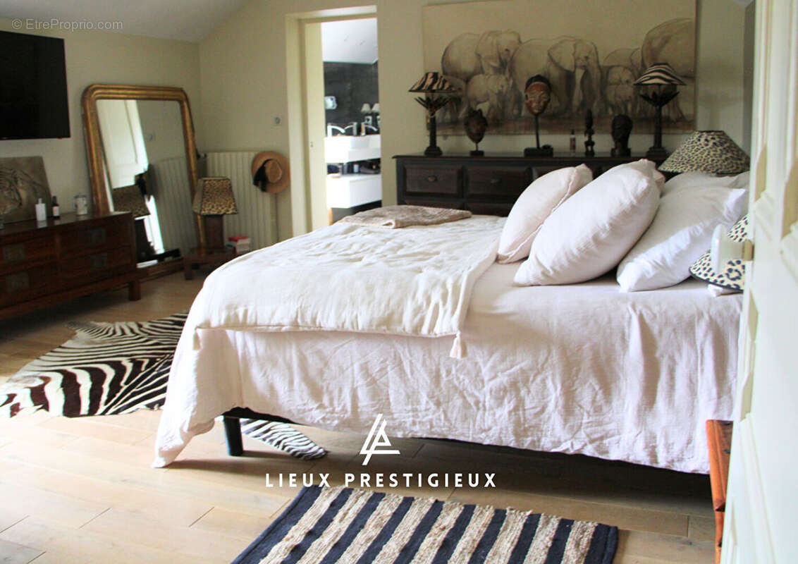 Maison à FONTAINEBLEAU