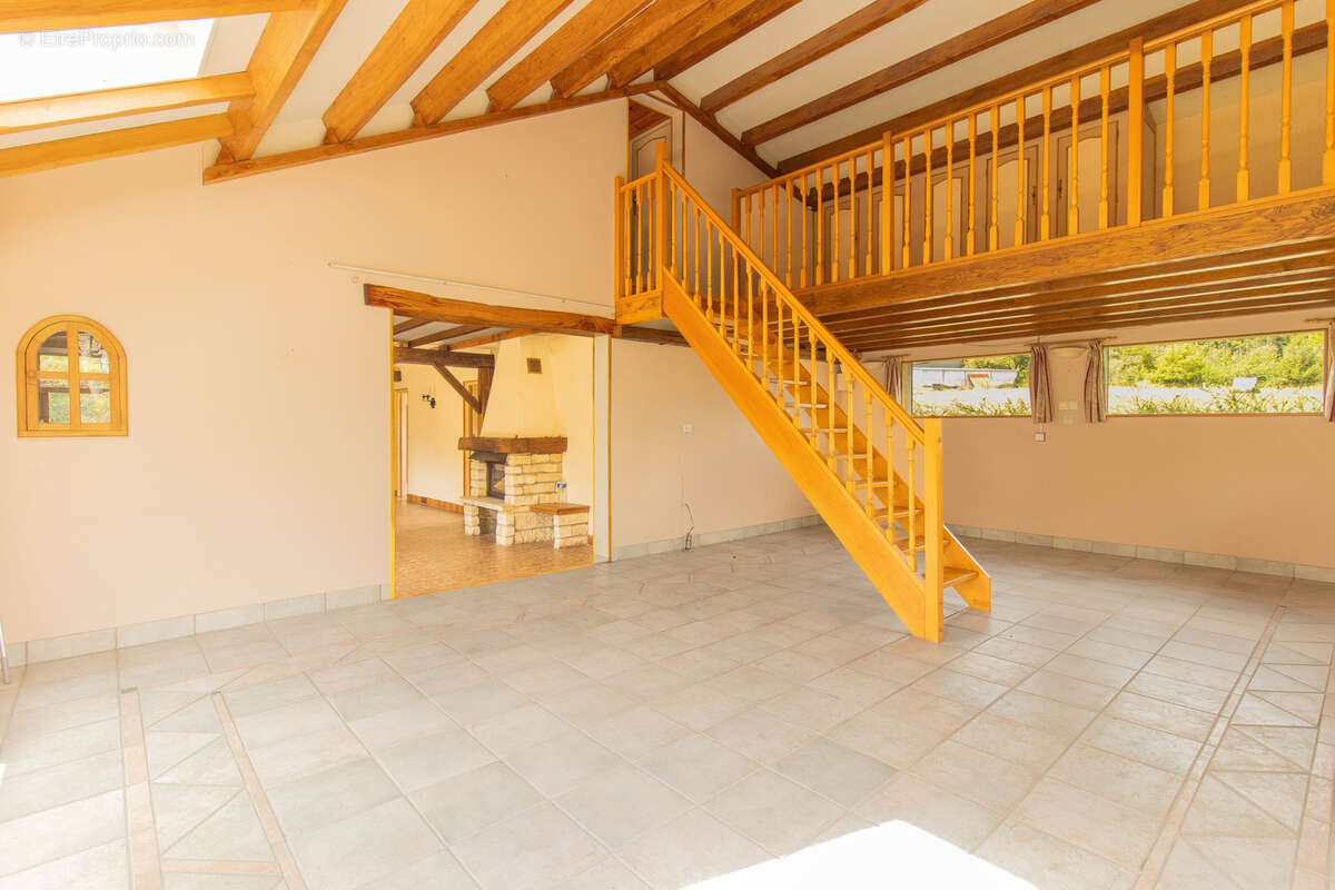 Maison à BEFFU-ET-LE-MORTHOMME