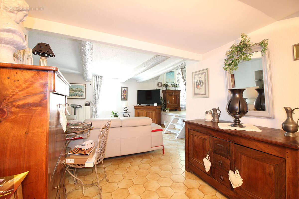 Maison à MORMOIRON