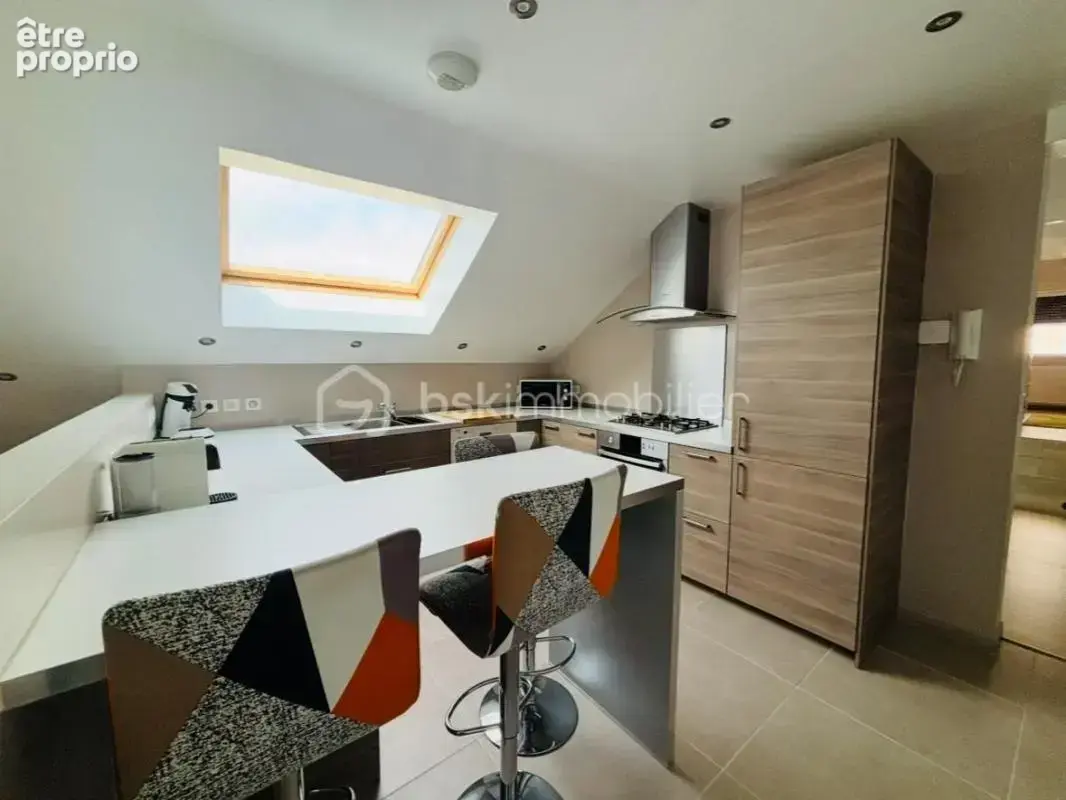 Coup de cœur immobilier  grand t4 neuf issu d’une réhabilitation avec piscine au viviers-du-lac (185m² au sol) - photo 3