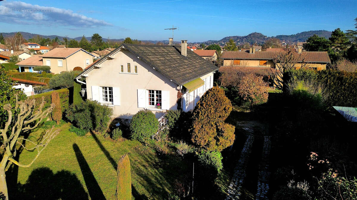 Maison à ROMANS-SUR-ISERE