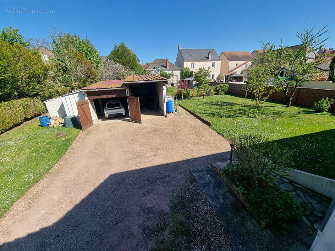 Maison à FOURCHAMBAULT