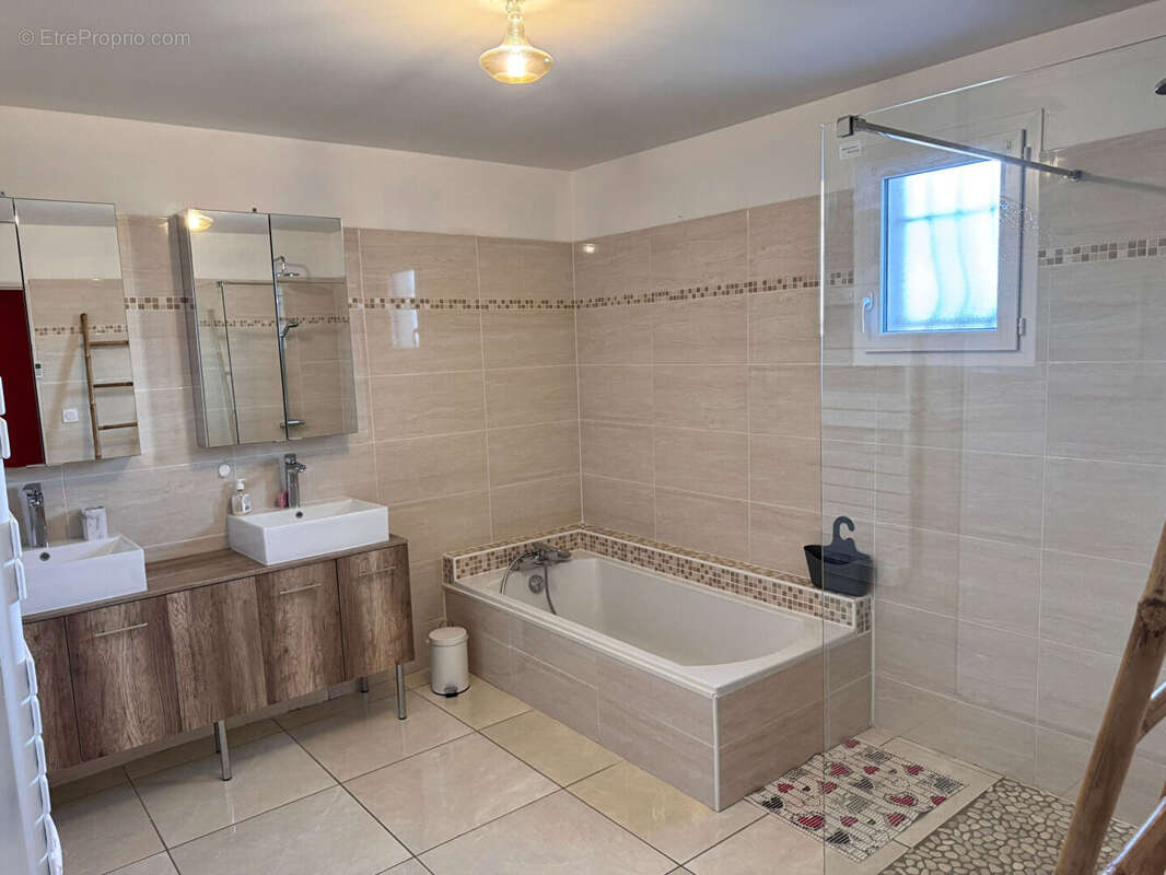 Maison à CONQUES-SUR-ORBIEL