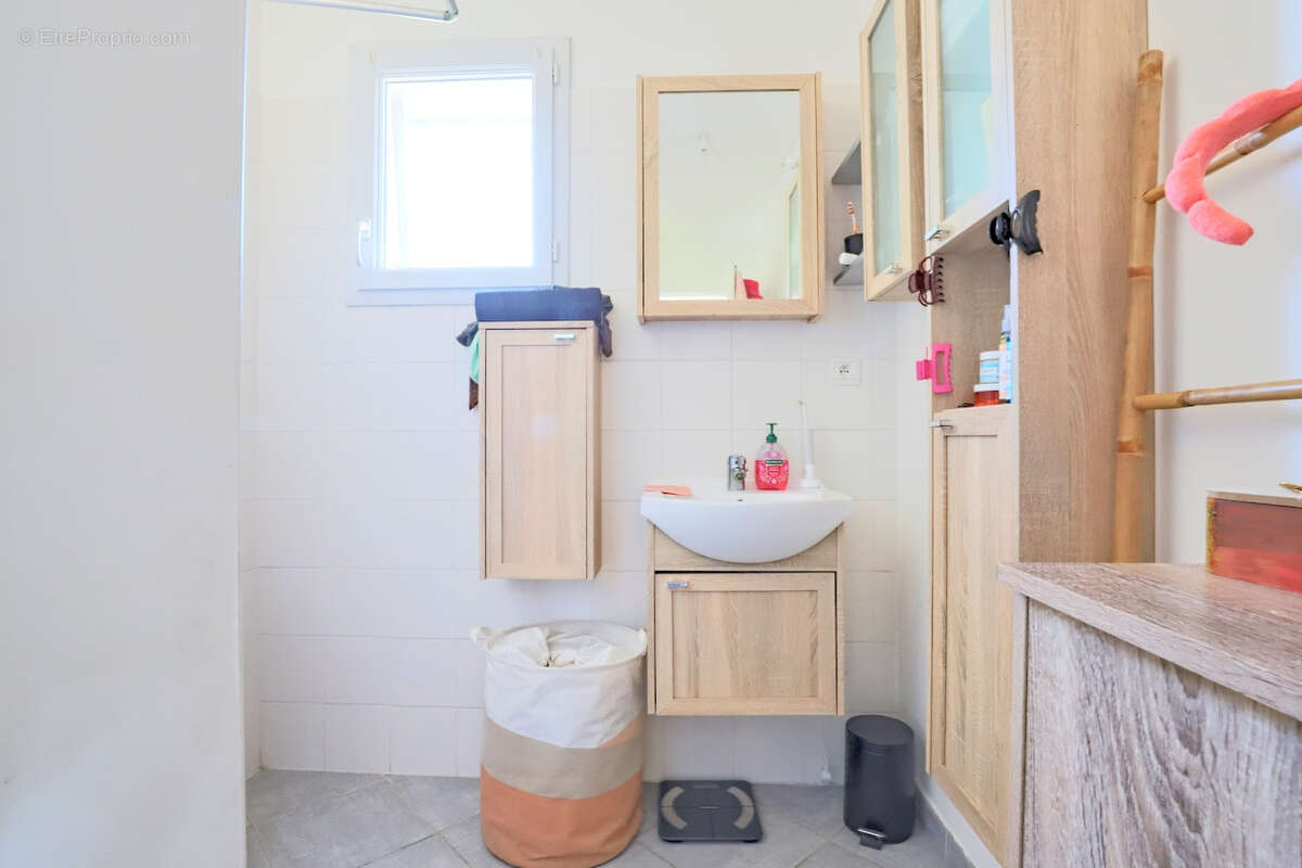 Appartement à PIGNANS