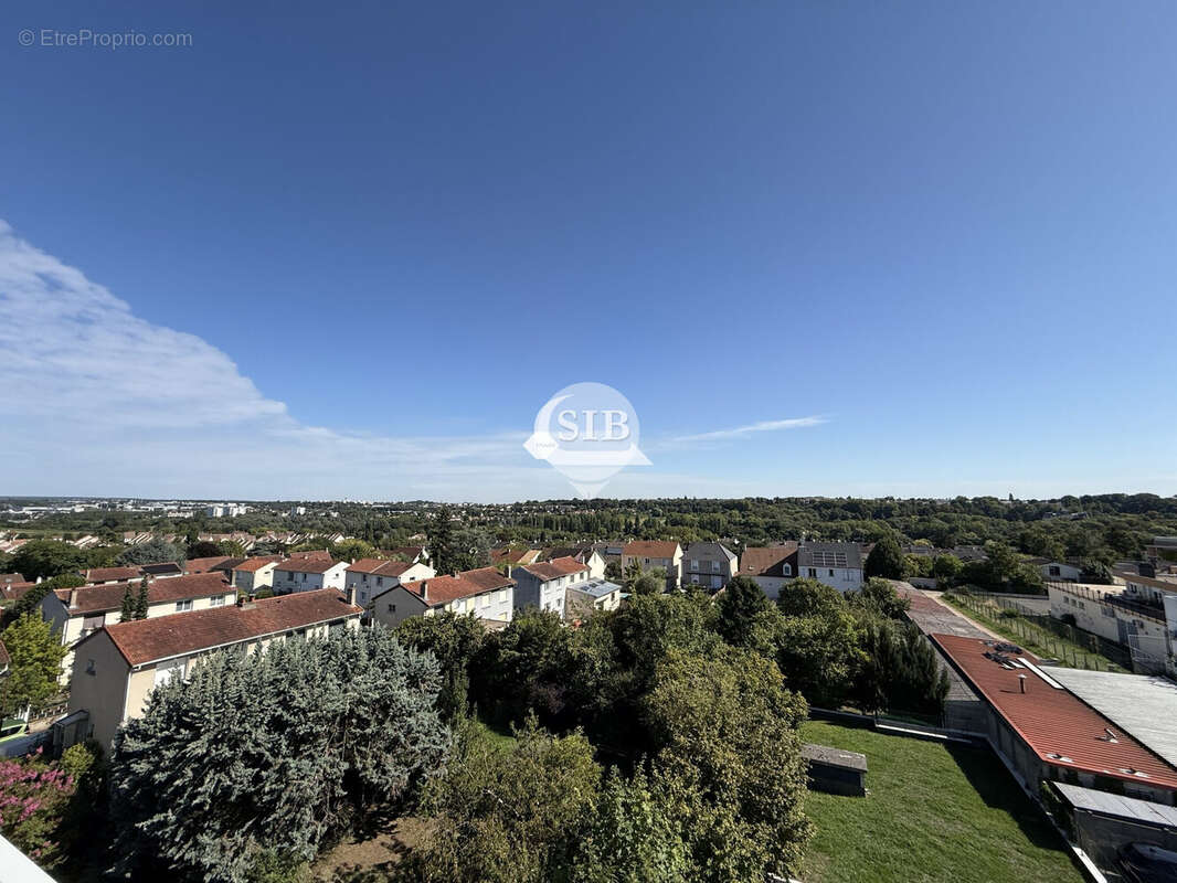 Appartement à EPINAY-SUR-ORGE