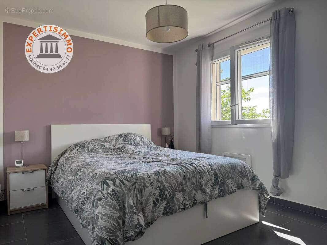 Maison à LA FARE-LES-OLIVIERS