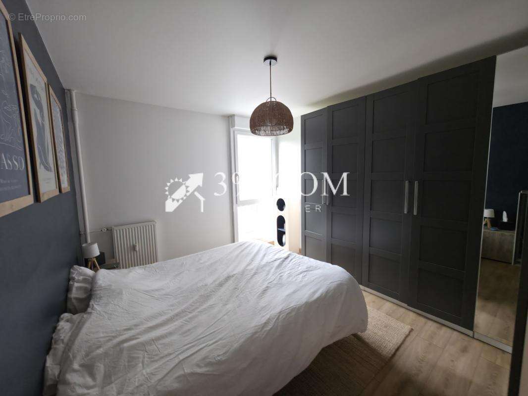 Appartement à LA MADELEINE