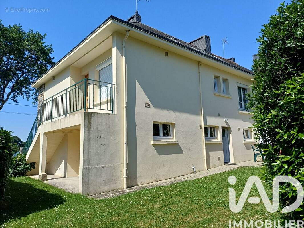 Photo 1 - Maison à QUESTEMBERT