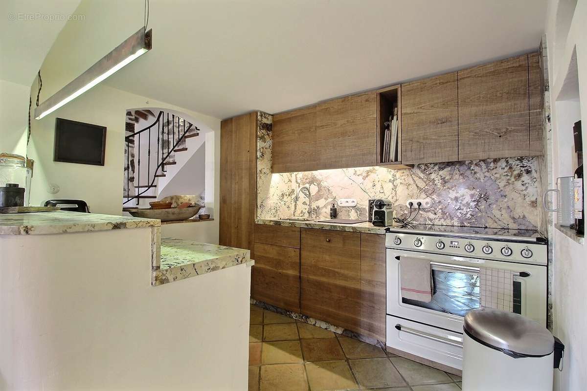 Maison vue mer Gassin  - photo 4