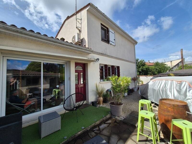 Maison à ANGOULEME