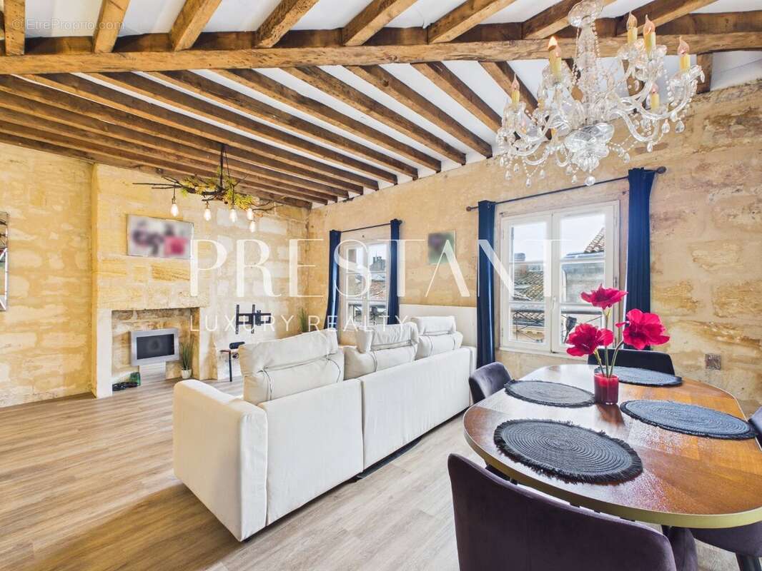 Appartement à BORDEAUX