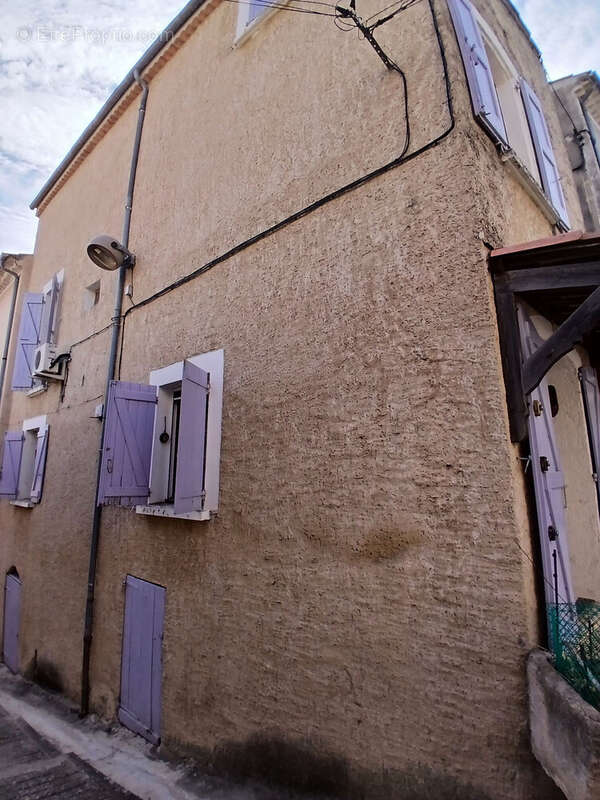 Maison à SAINTE-TULLE