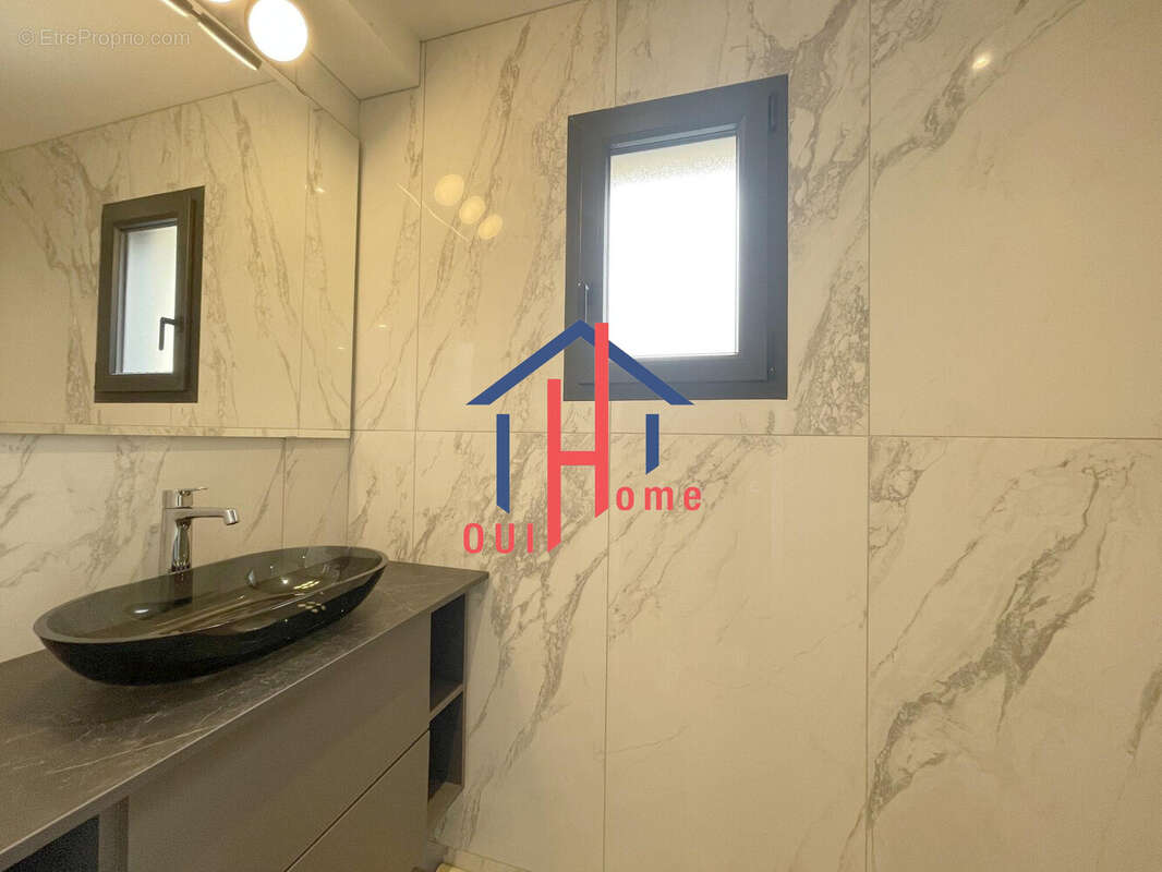 Maison à SAINT-GERMAIN-LAPRADE