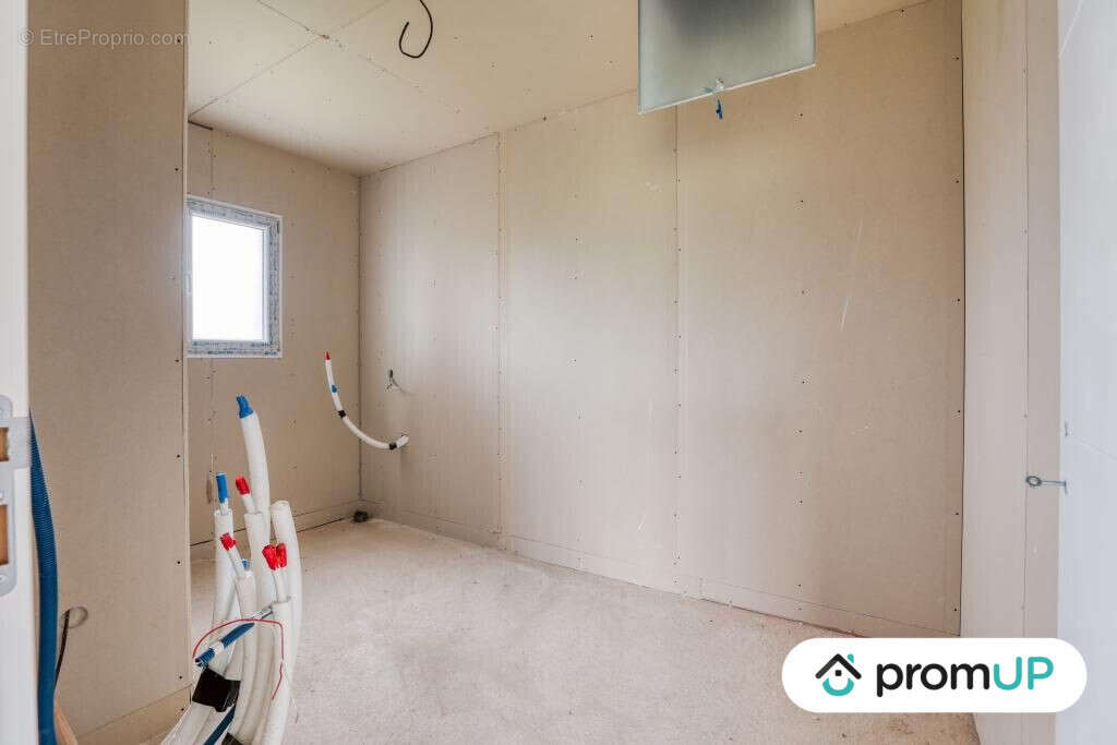 Maison à SAINT-AIGULIN