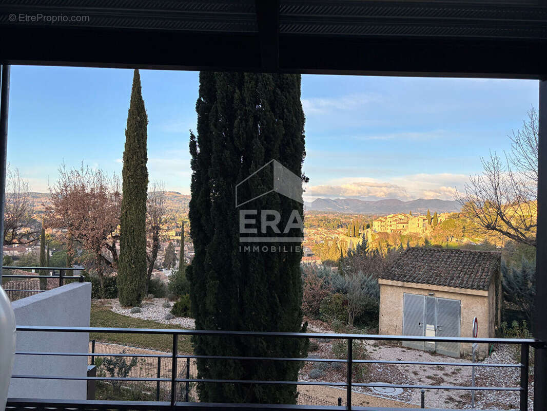 Appartement à VAISON-LA-ROMAINE