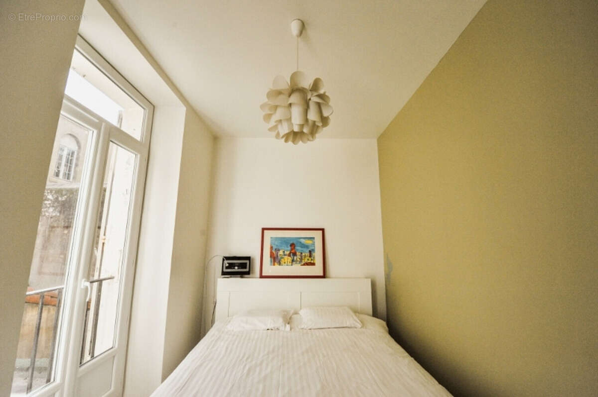 Appartement à MARSEILLE-6E