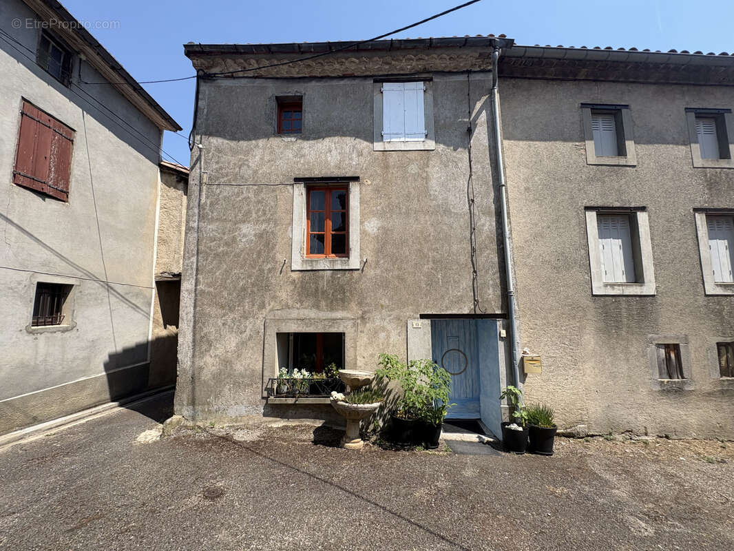 Proche limoux- maison de village de 80m2 avec grange - photo 2