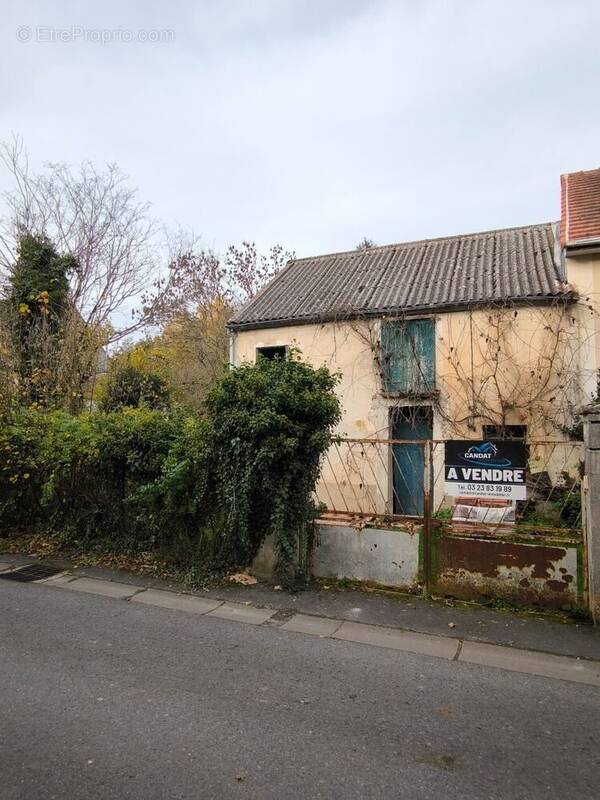 Maison à EPAUX-BEZU