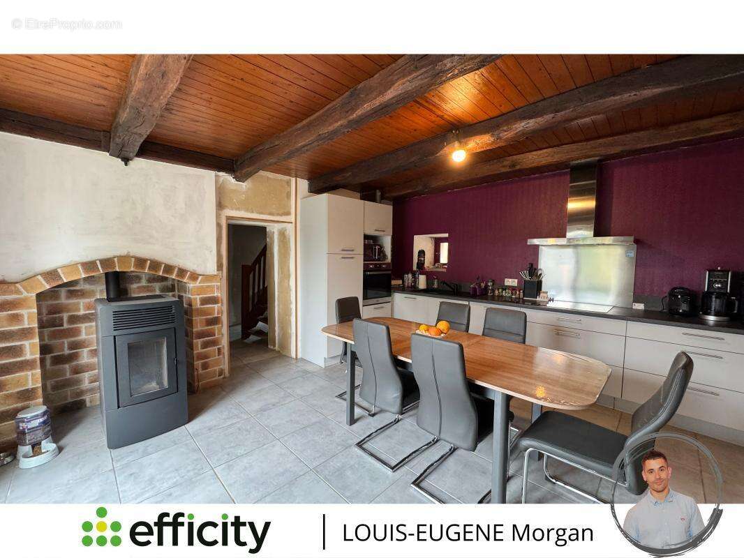 Maison 115 m² à Charroux  - photo 4