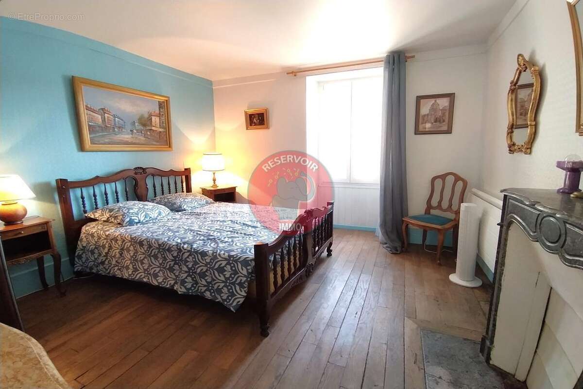 Maison à AISY-SUR-ARMANCON