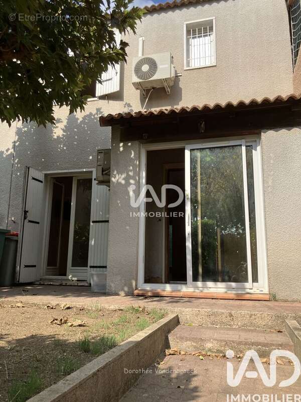 Photo 2 - Maison à VITROLLES