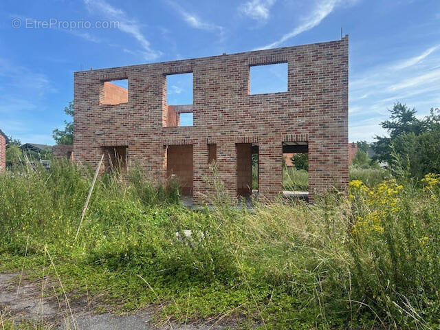 Maison à CRESPIN
