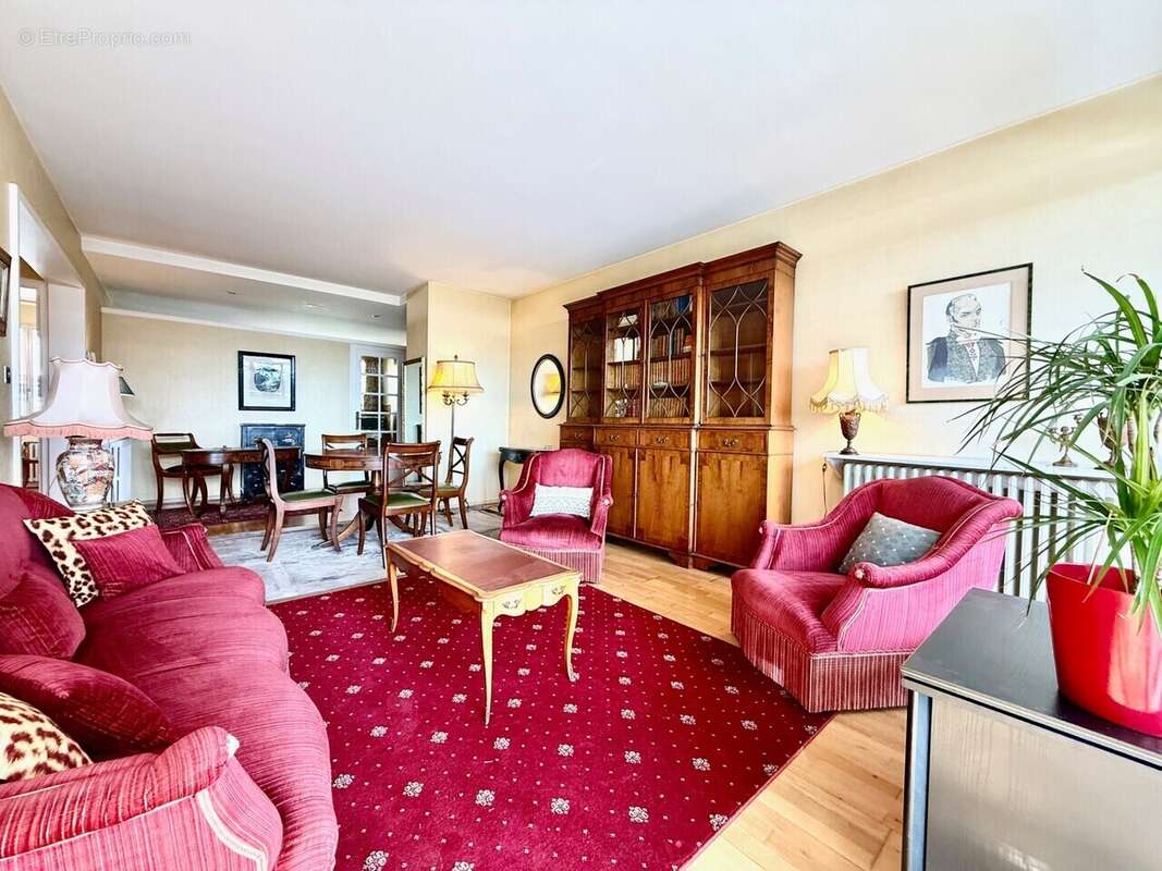 Appartement à ROMANS-SUR-ISERE