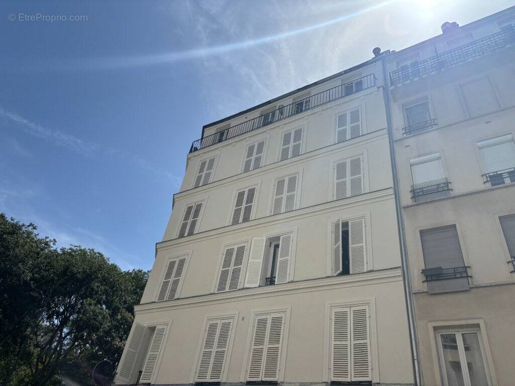 Appartement à PARIS-11E