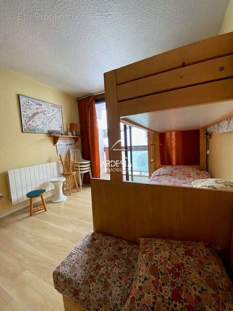 Appartement à LE CHATEL