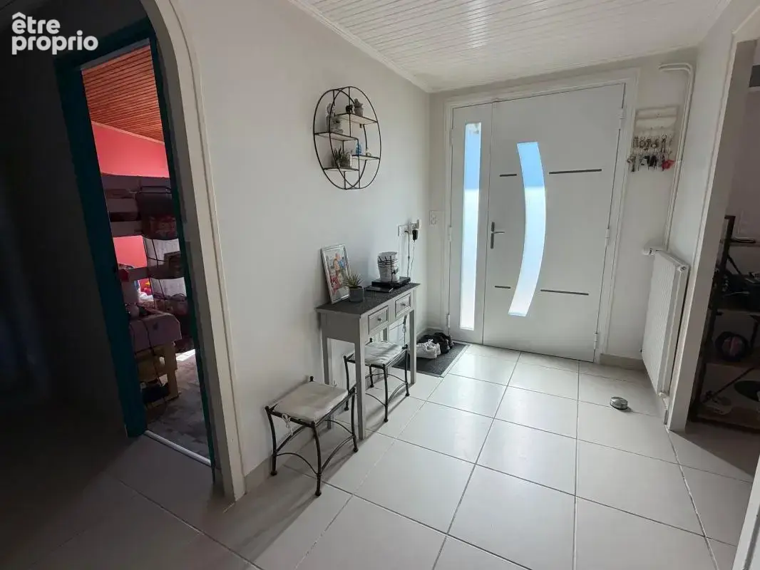 Saint-jean-d'hermine (85) - coeur de village au calme - adorable villa plain pied 4 chambres sur 1177m² - photo 12
