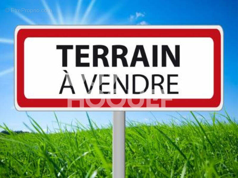Terrain à MAINCY