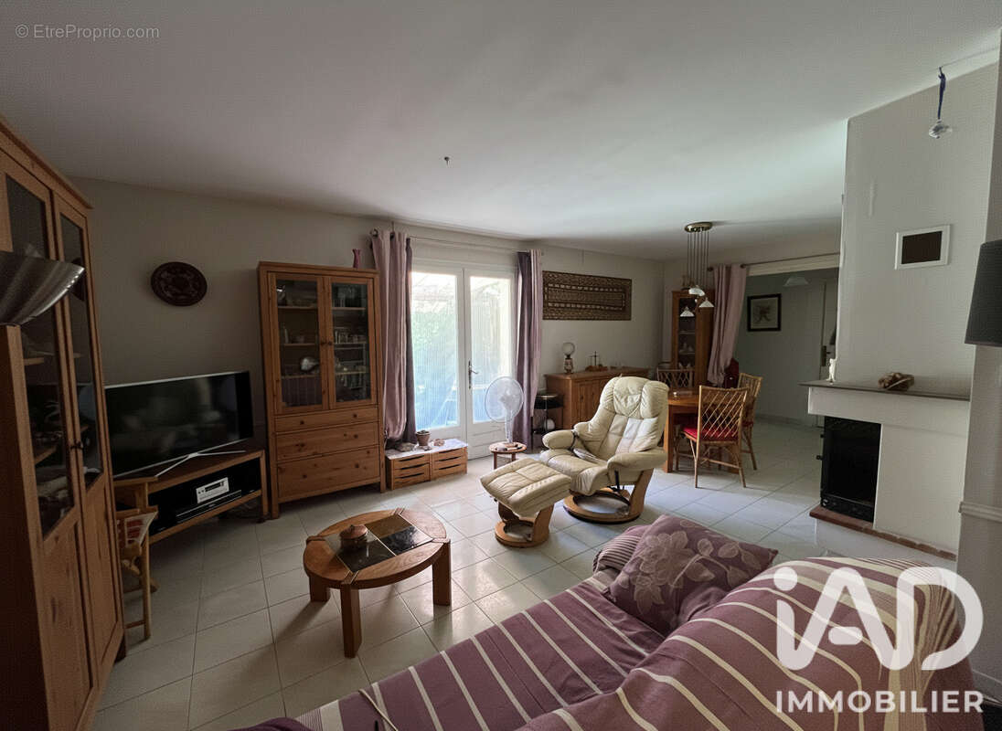 Maison 165 m² à Bagnols-Sur-Ceze  - photo 7