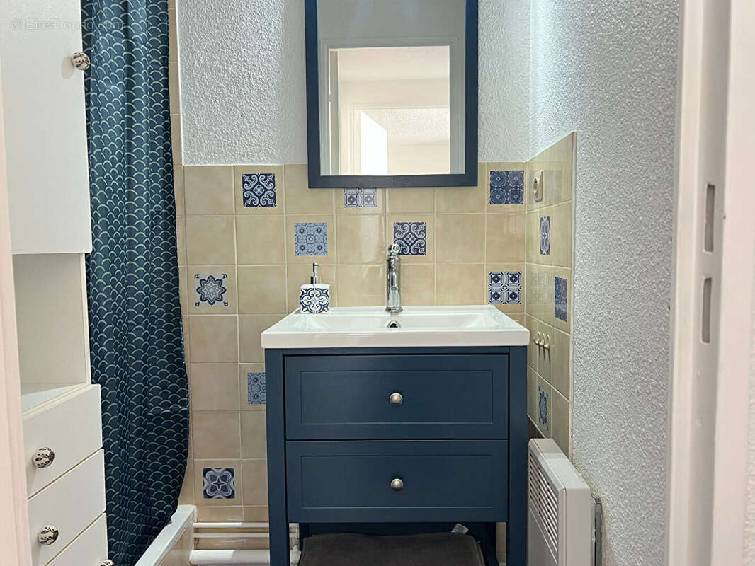 Appartement à VAUX-SUR-MER