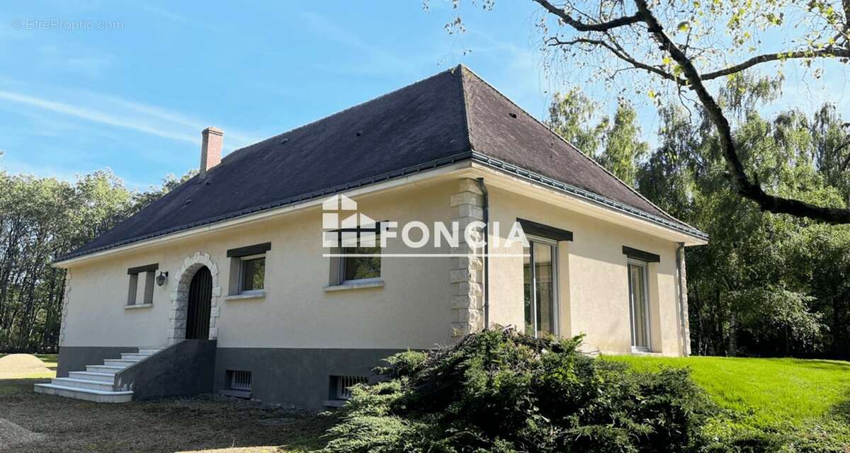 Maison à CHAMBRAY-LES-TOURS