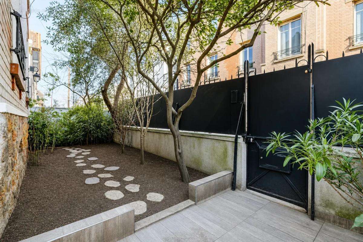 Maison lumineuse 6 pièces à Colombes - photo 10