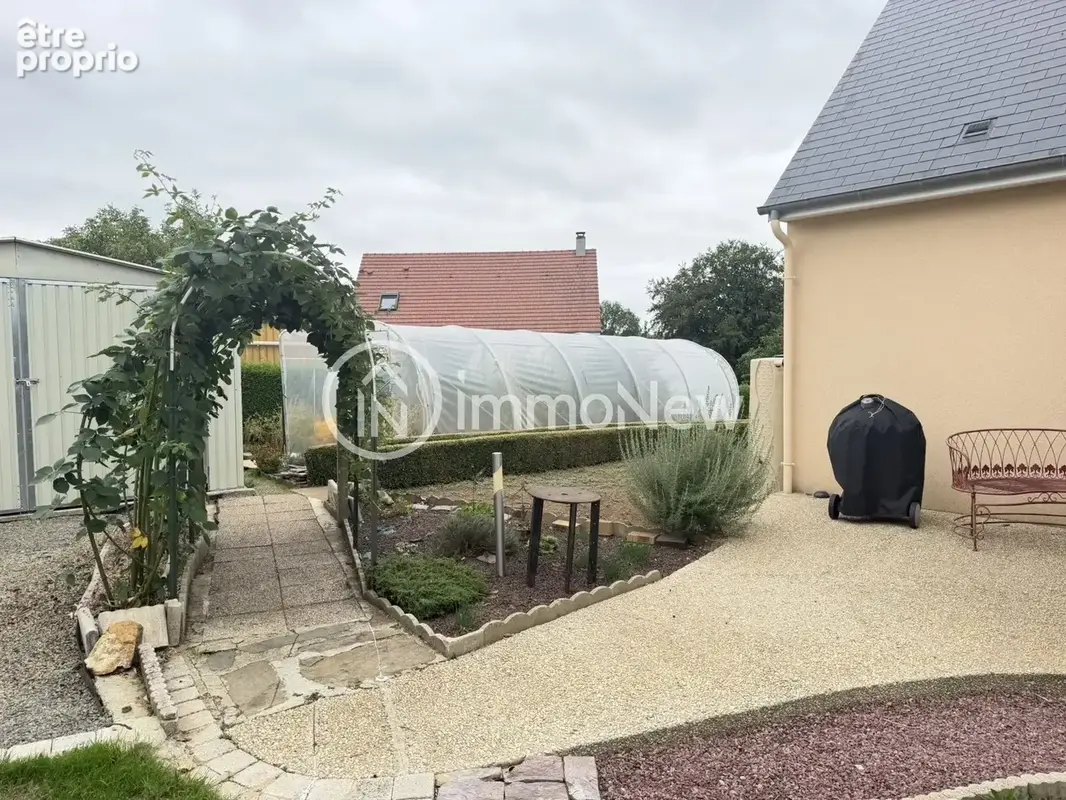 Beau pavillon vie plain pied 142 m2 sur terrain 1200 m2 au calme avec vue et a 500 m des commerces - photo 23